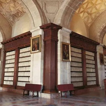 Entero De 170m2 A 1 Min De La Catedral