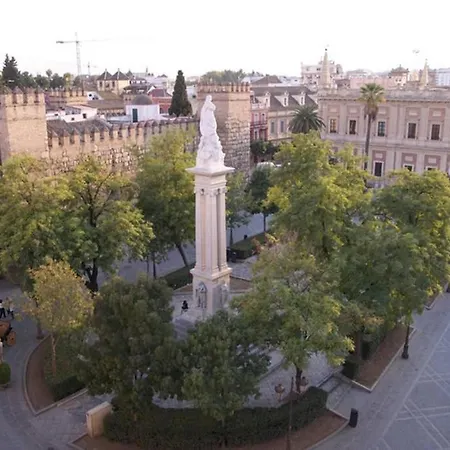 Entero De 170m2 A 1 Min De La Catedral Daire Sevilla