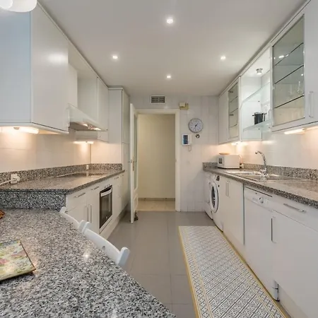 Apartamento Entero De 170m2 A 100 Metros De La Catedral